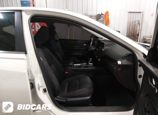 Car Image 2020 NISSAN ALTIMA