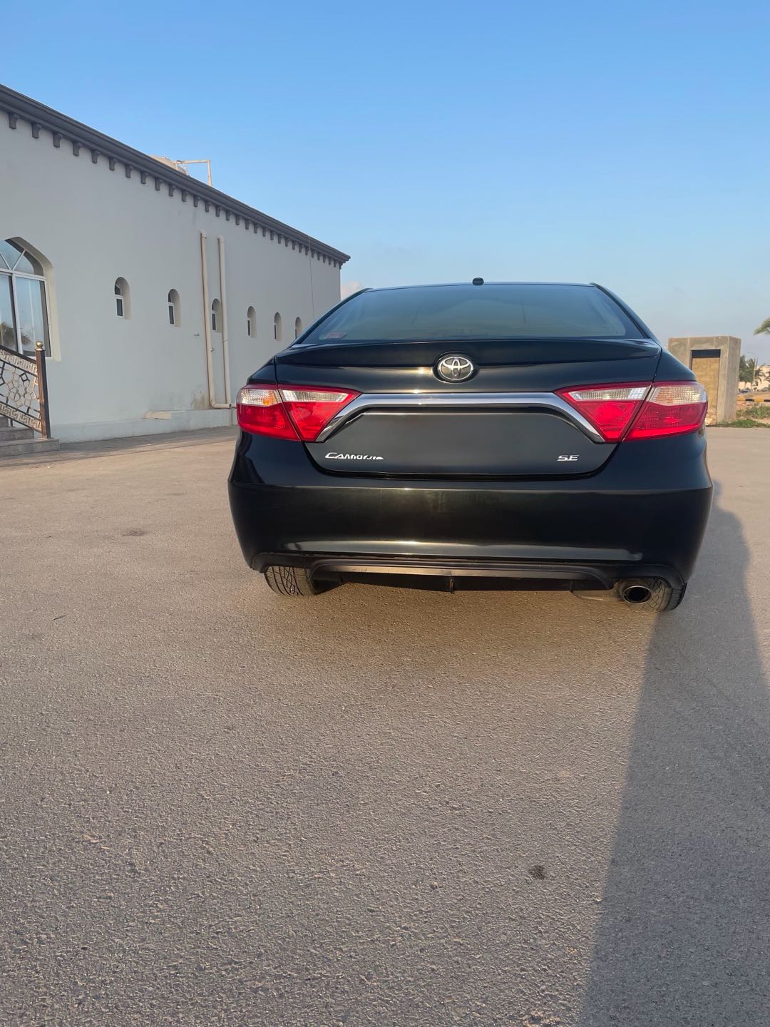 Car Image 2017 TOYOTA CAMRY SE