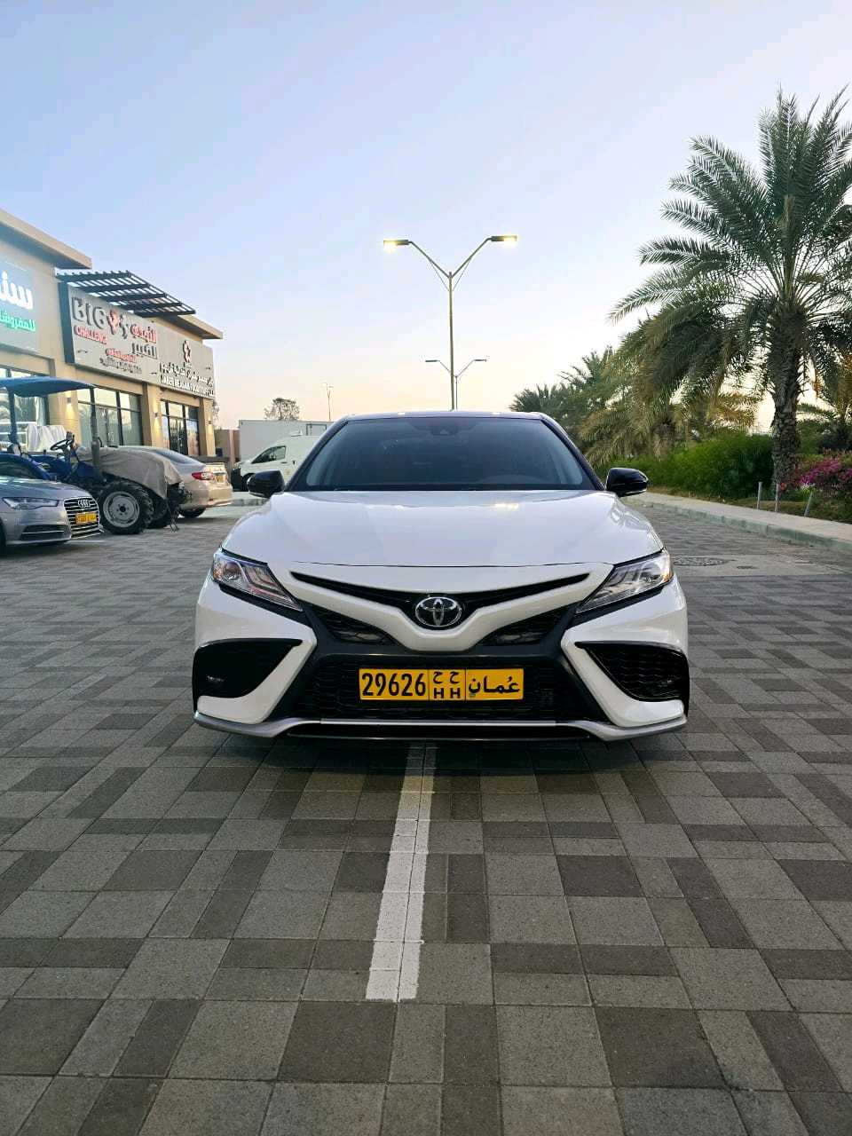 Car Image 2020 TOYOTA CAMRY XSE