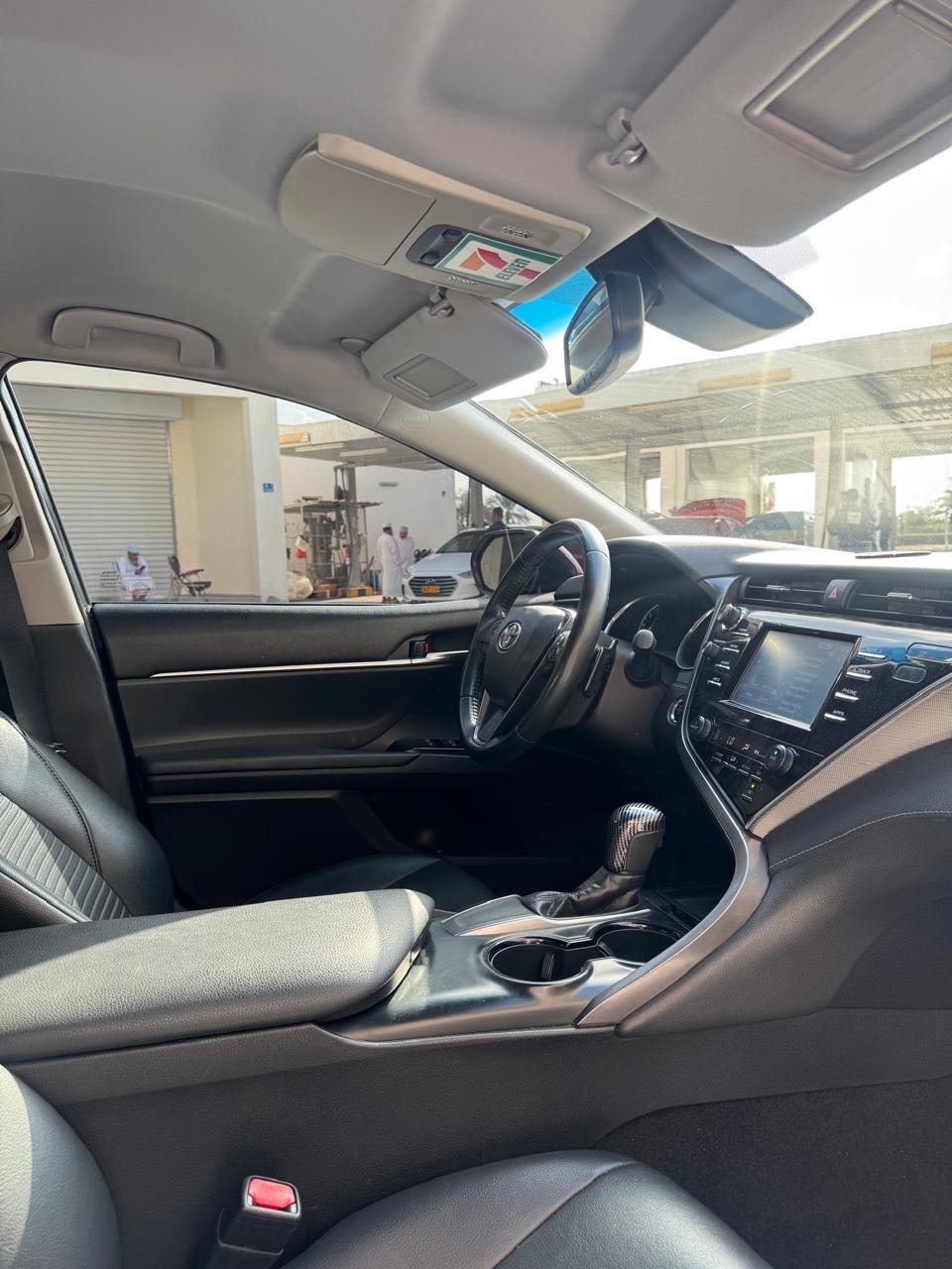 Car Image 2018 TOYOTA CAMRY SE