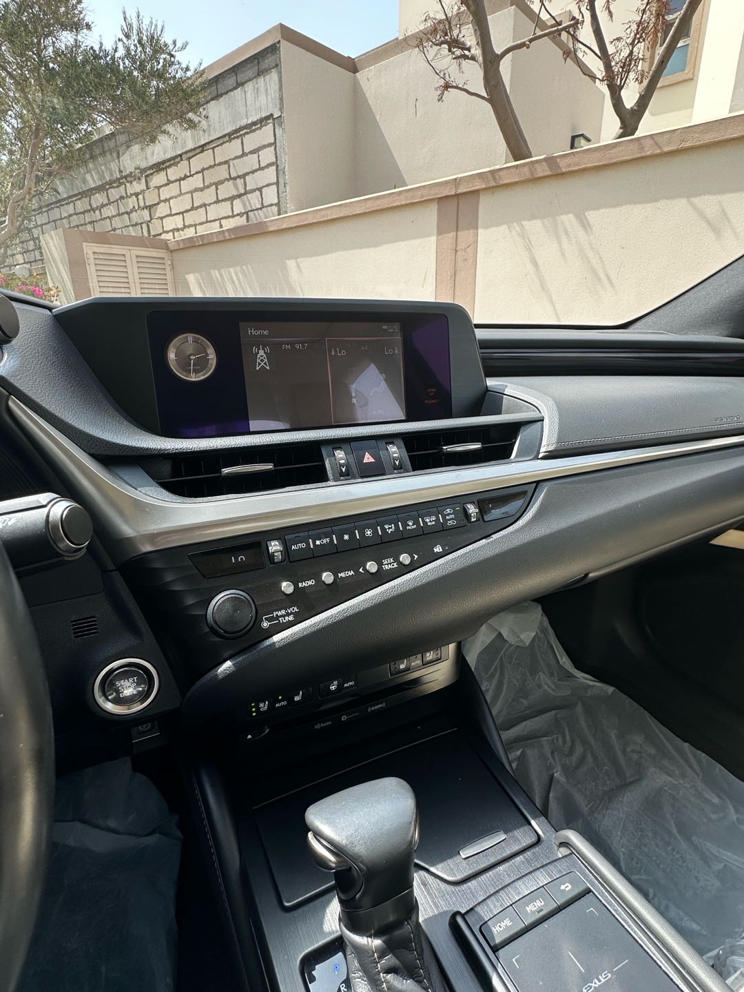 Car Image 2020 LEXUS ES 350