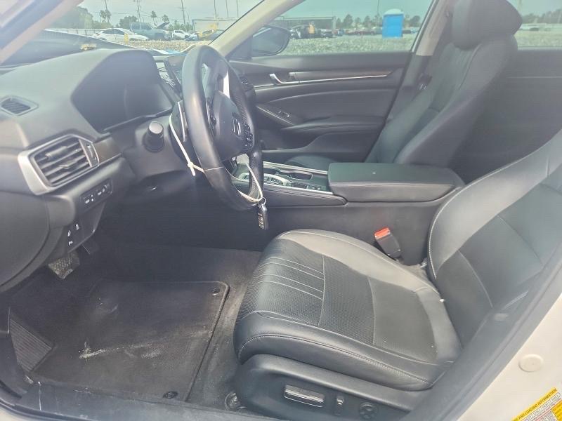 Car Image 2019 HONDA ACCORD