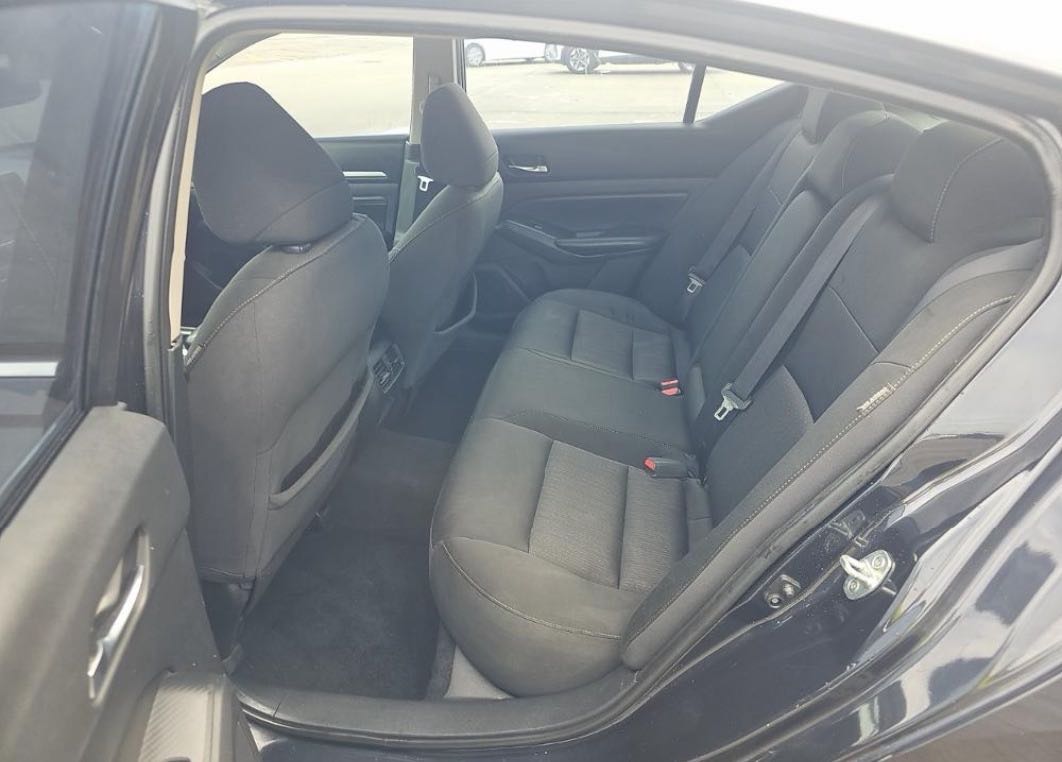Car Image 2019 NISSAN ALTIMA