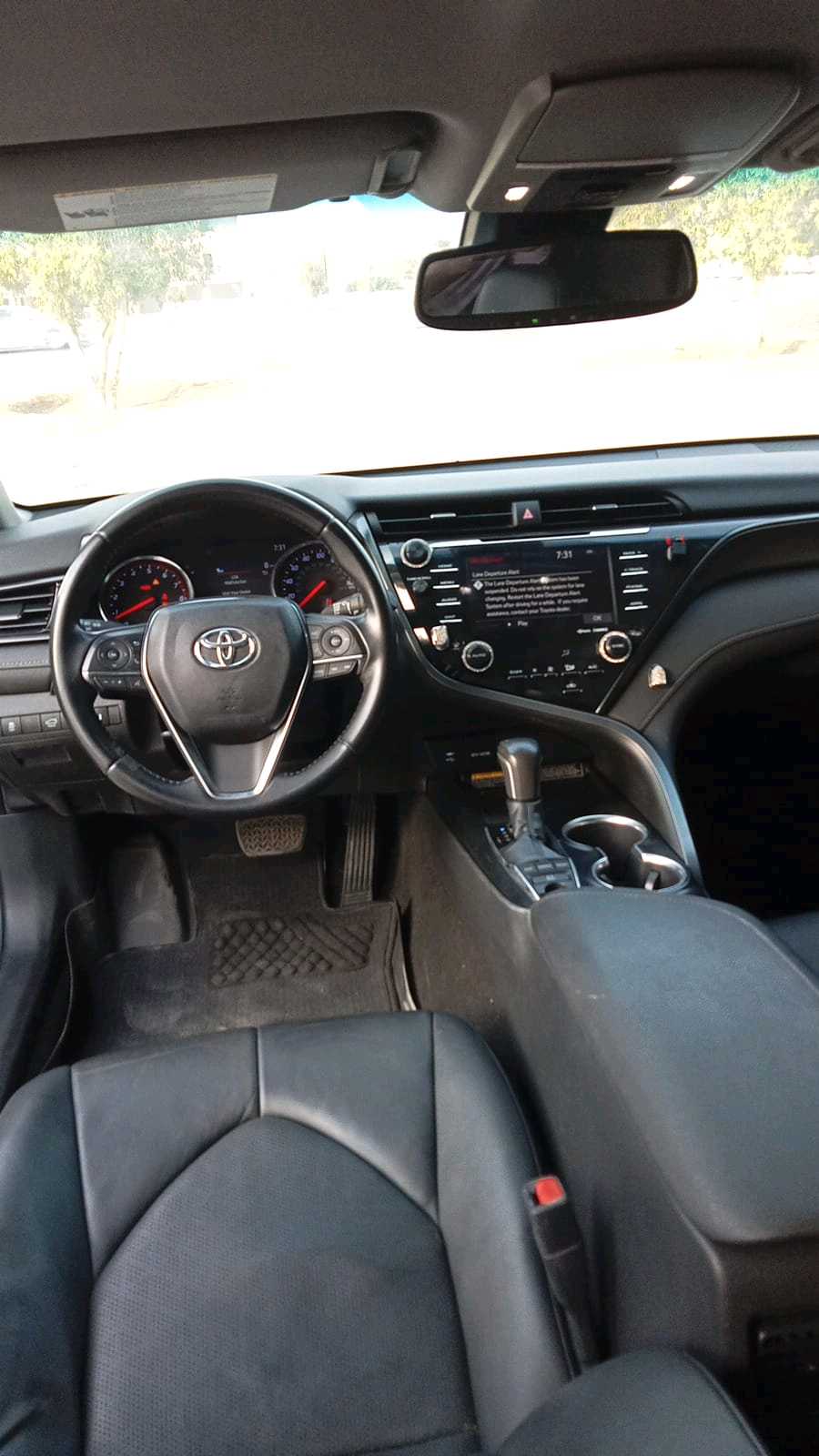 Car Image 2019 TOYOTA CAMRY XSE