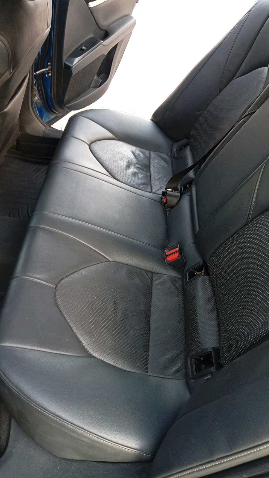 Car Image 2019 TOYOTA CAMRY XSE