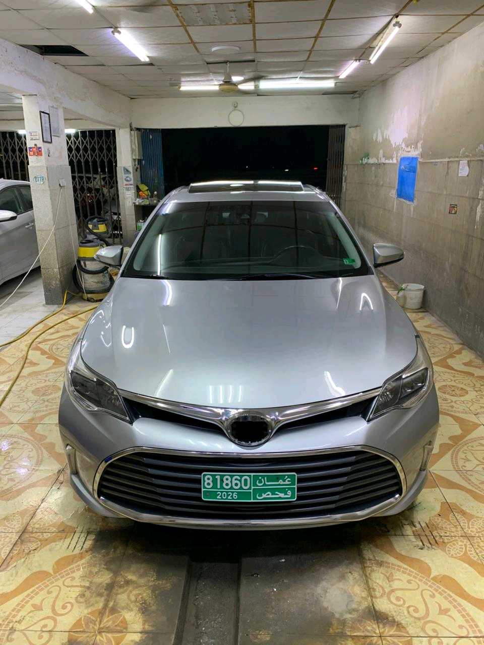 Car Image 2018 TOYOTA AVALON XLE