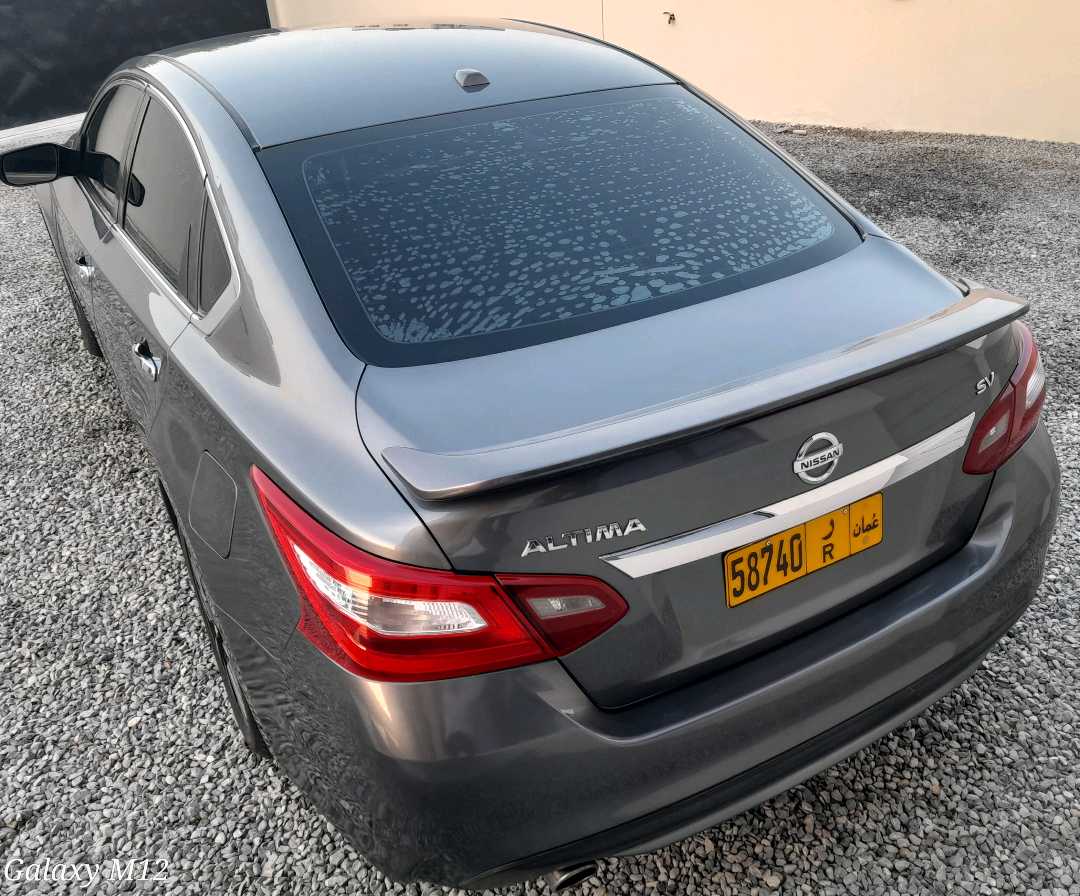 Car Image 2018 NISSAN ALTIMA SV