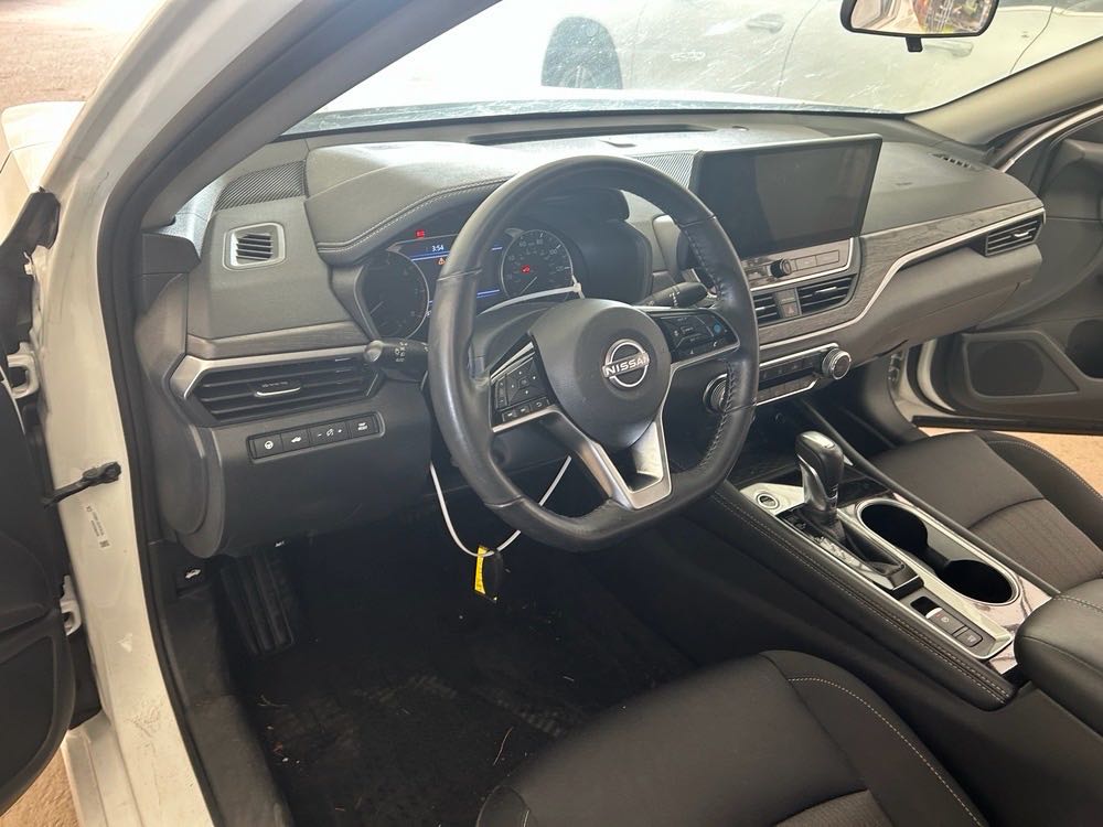 Car Image 2024 NISSAN ALTIMA