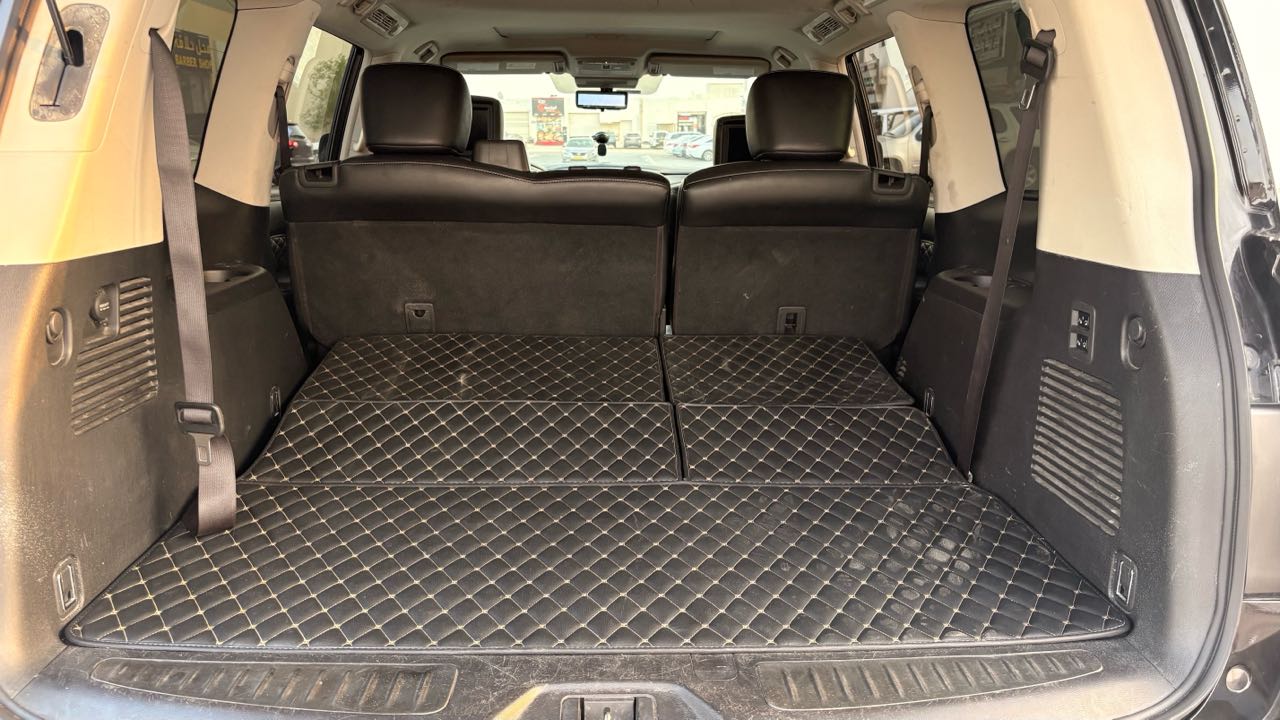 Car Image 2019 INFINITI QX80 