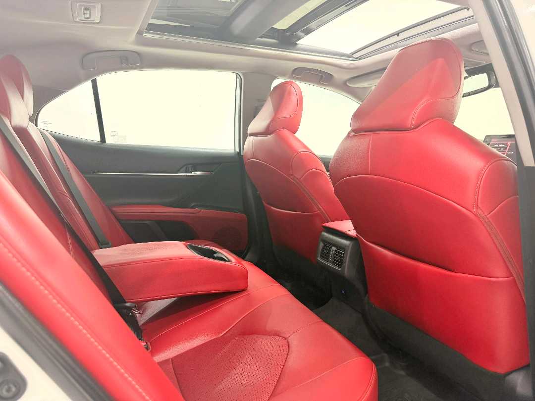 Car Image 2022 TOYOTA CAMRY XSE