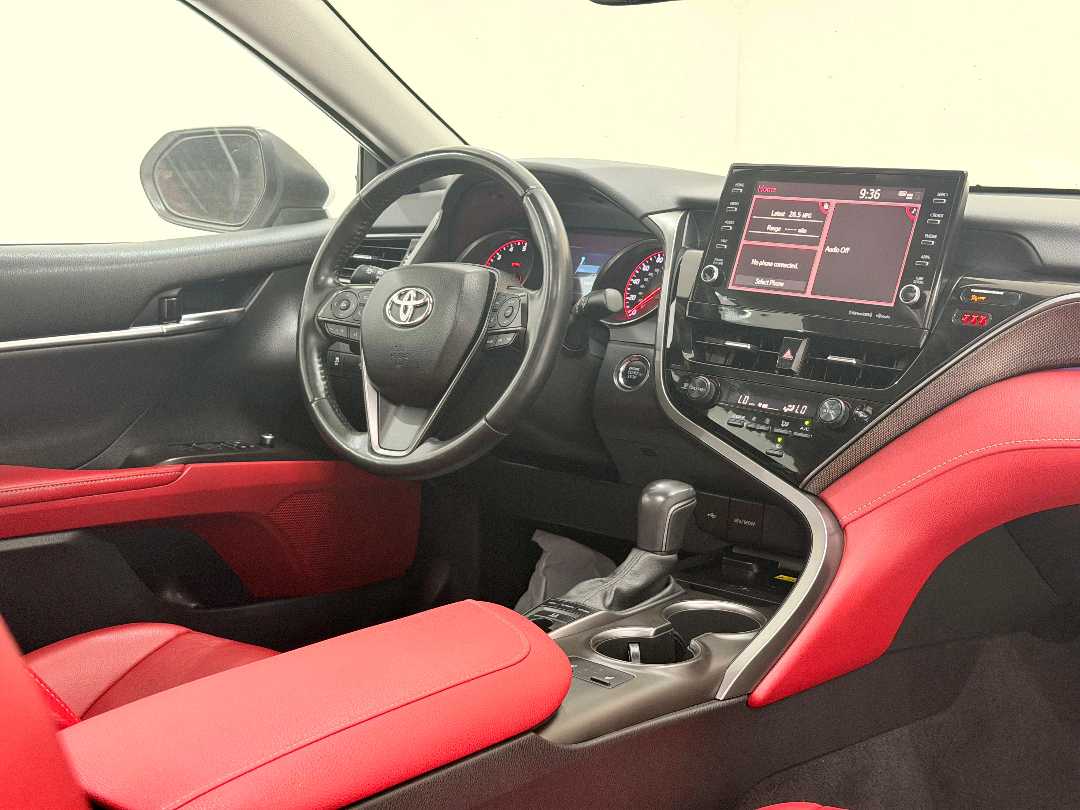 Car Image 2022 TOYOTA CAMRY XSE