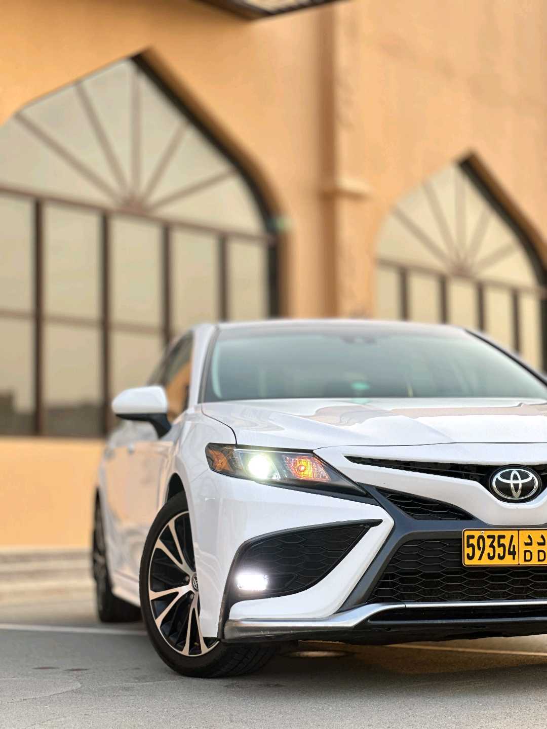 Car Image 2020 TOYOTA CAMRY SE