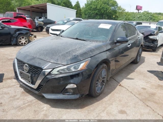 Car Image 2019 NISSAN ALTIMA