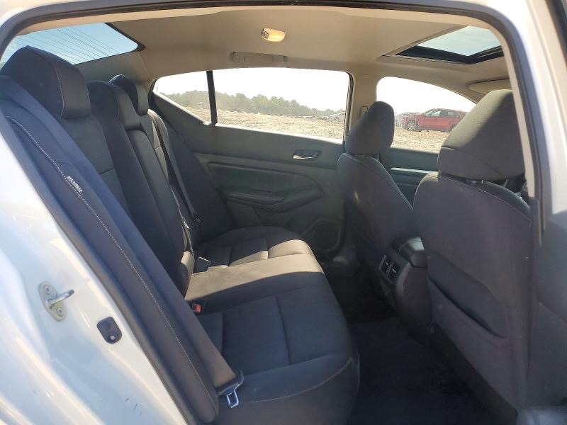 Car Image 2019 NISSAN ALTIMA