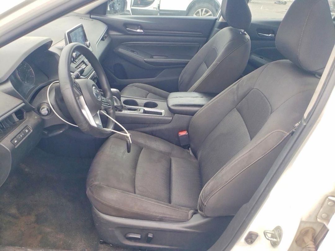 Car Image 2019 NISSAN ALTIMA