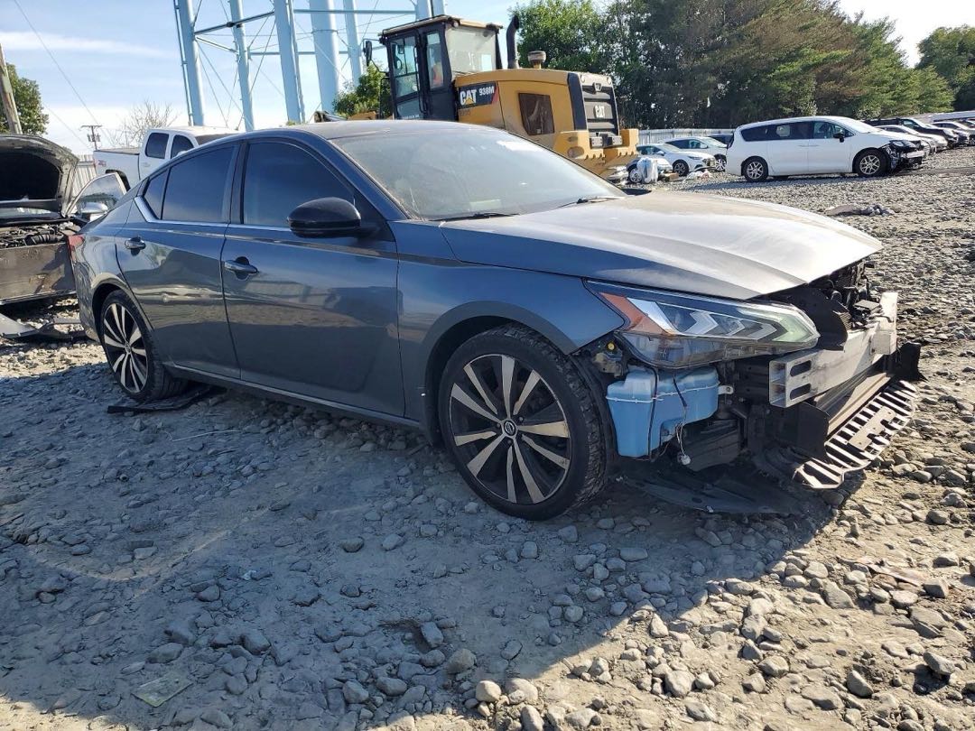 Car Image 2019 NISSAN ALTIMA