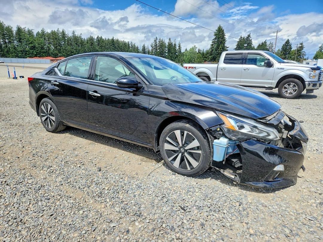 Car Image 2019 NISSAN ALTIMA