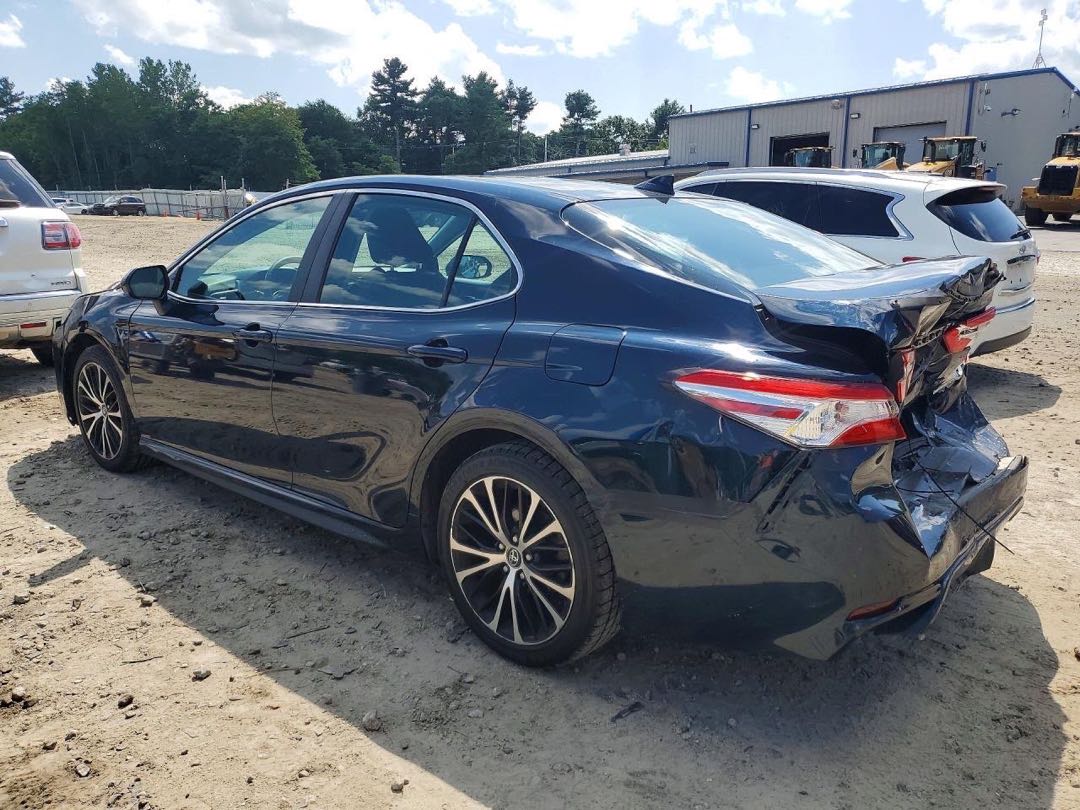 Car Image 2019 TOYOTA CAMRY