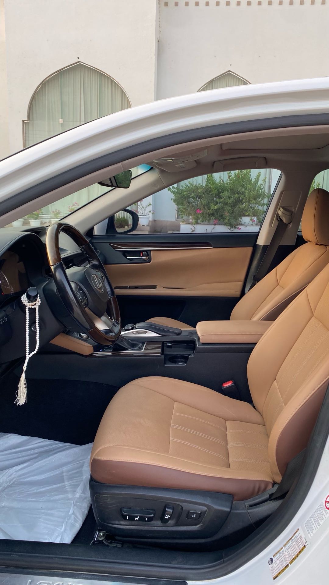 Car Image 2016 LEXUS ES 350