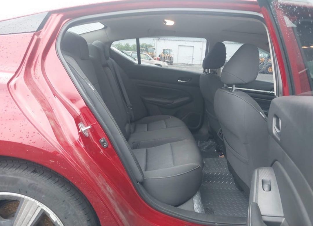 Car Image 2019 NISSAN ALTIMA