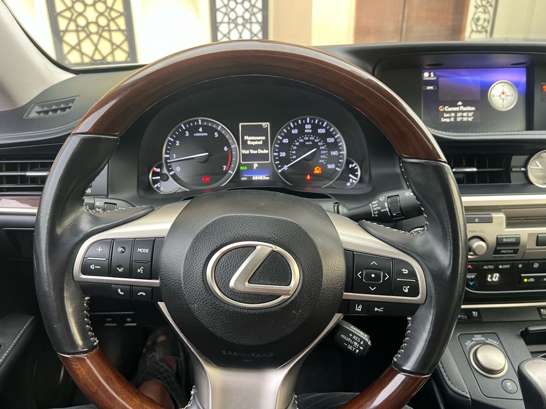 Car Image 2018 LEXUS ES 350