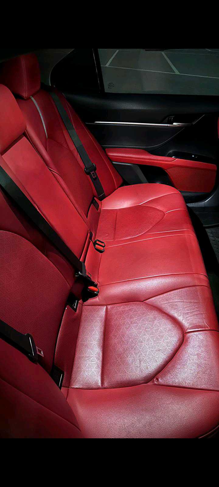 Car Image 2018 TOYOTA CAMRY XSE