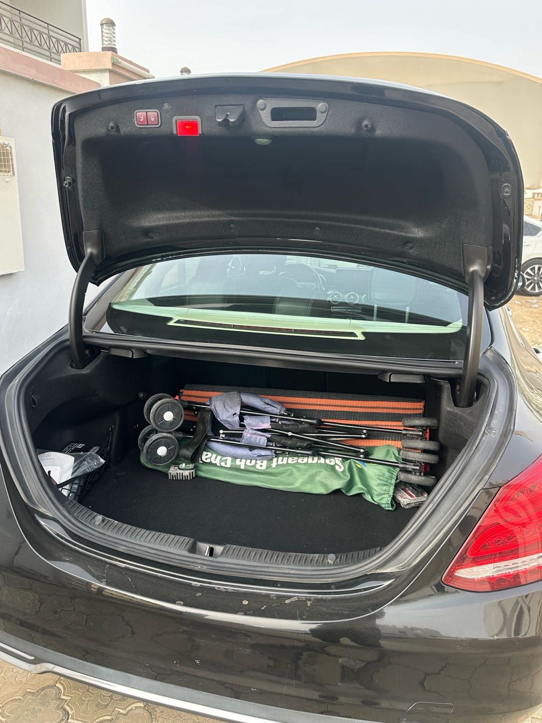 Car Image 2017 MERCEDES C Class 300