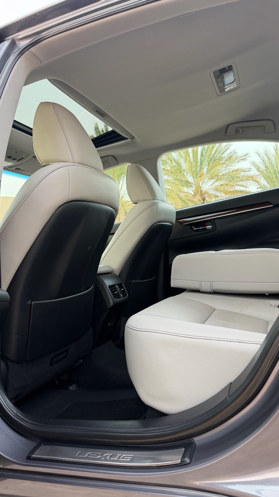 Car Image 2018 LEXUS ES 350