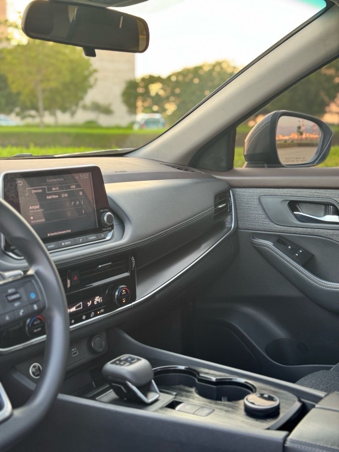 Car Image 2021 NISSAN ROGUE SV