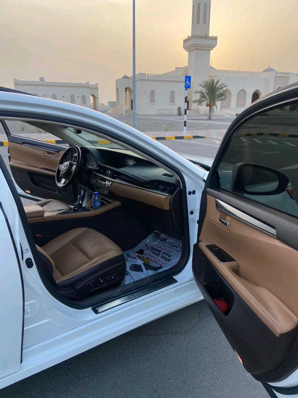 Car Image 2017 LEXUS ES 350