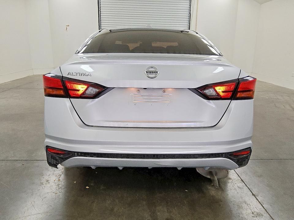 Car Image 2020 NISSAN ALTIMA