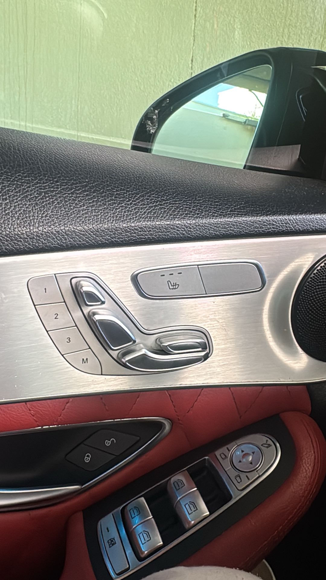 Car Image 2018 MERCEDES C Class 300