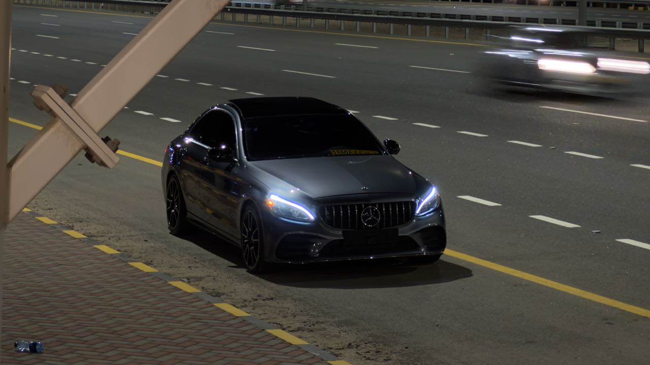 Car Image 2018 MERCEDES C Class 300