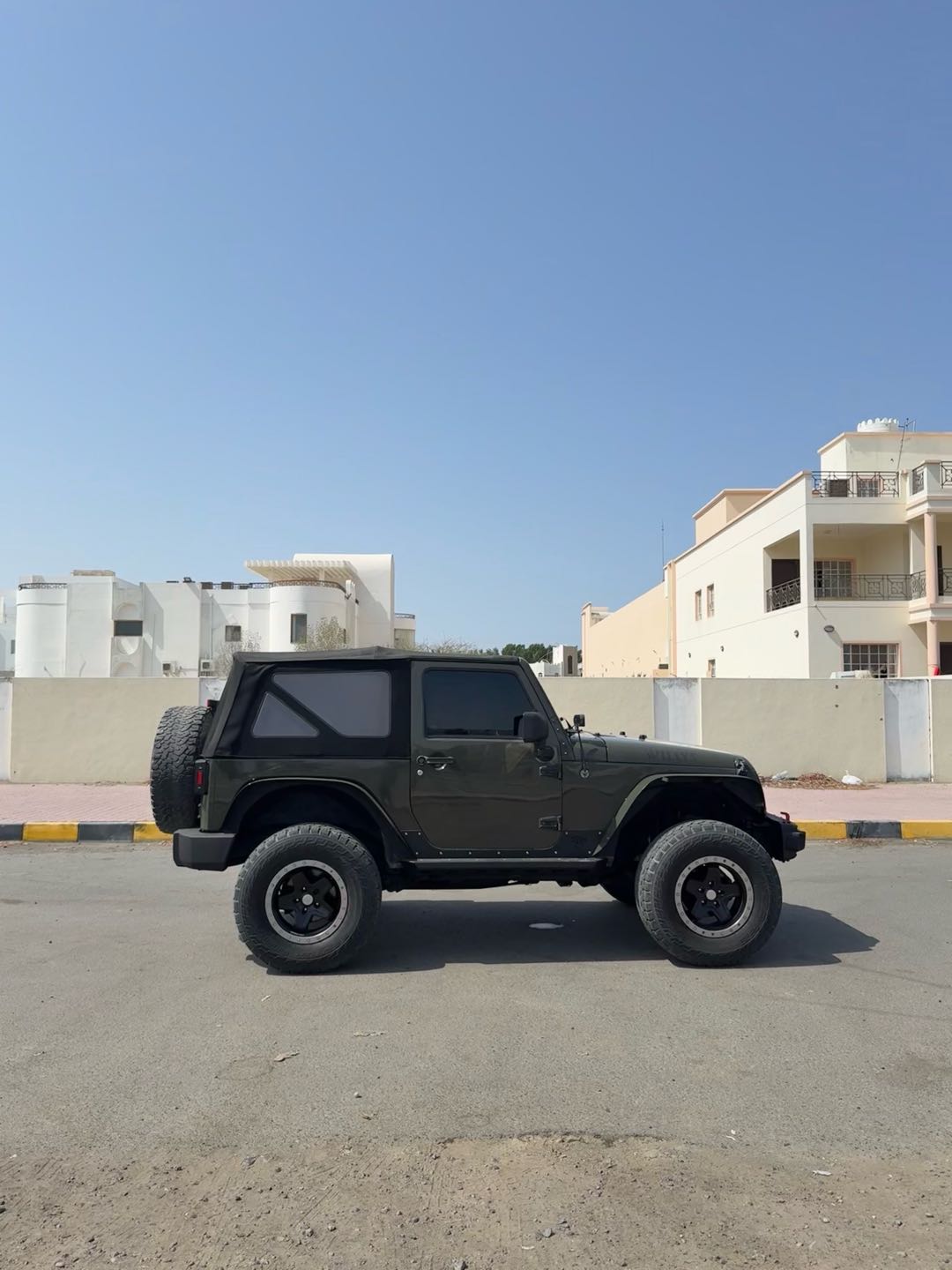 Car Image 2015 JEEP WRANGLER JK