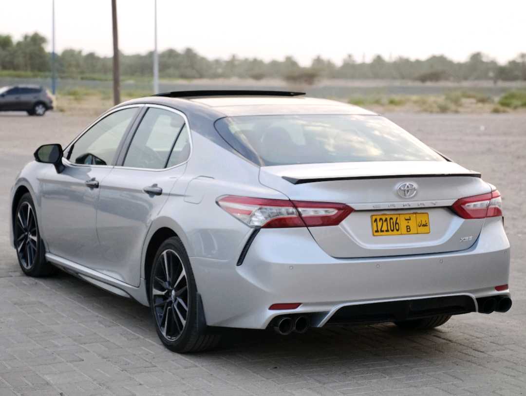 Car Image 2018 TOYOTA CAMRY XSE