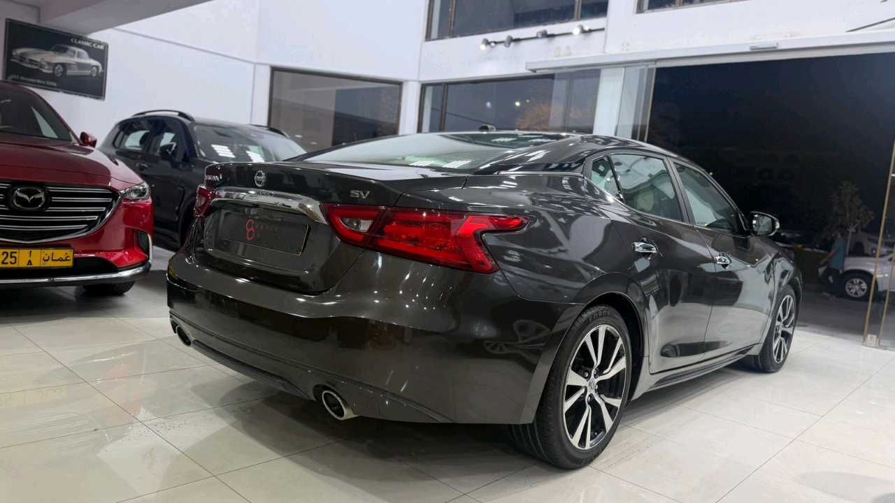 Car Image 2017 NISSAN MAXIMA SV