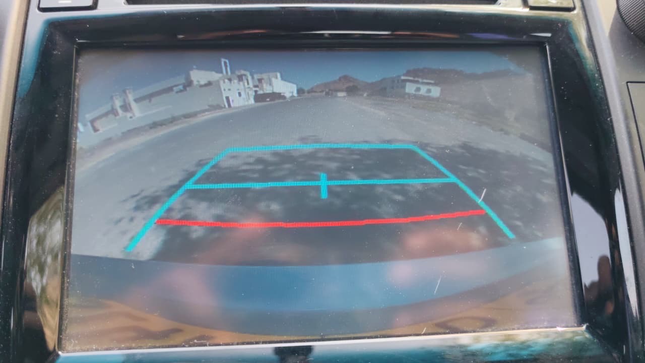 Car Image 2017 TOYOTA CAMRY SE