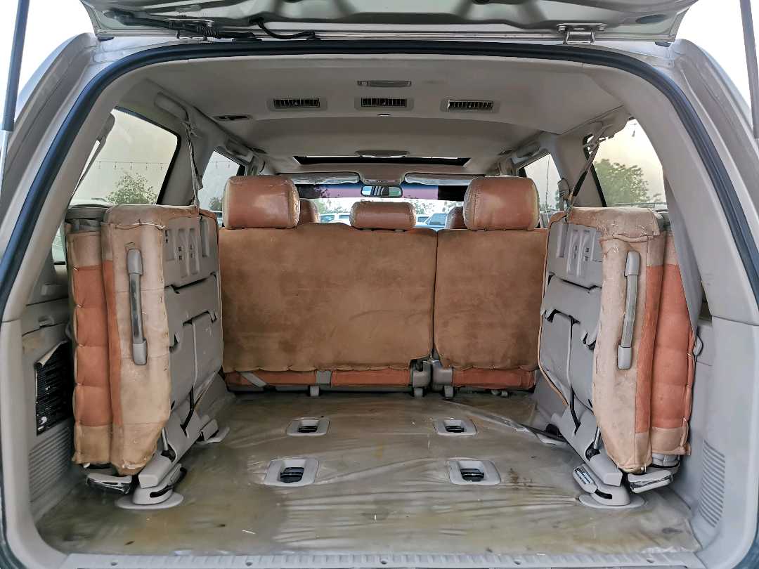 Car Image 1998 LEXUS LX 470