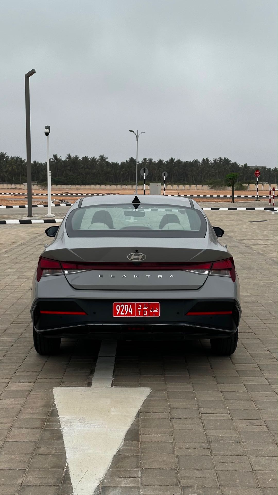 HYUNDAI ELANTRA 2025