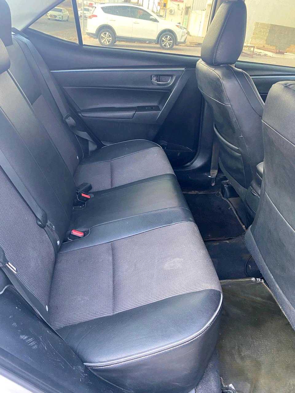 Car Image 2014 TOYOTA COROLLA S