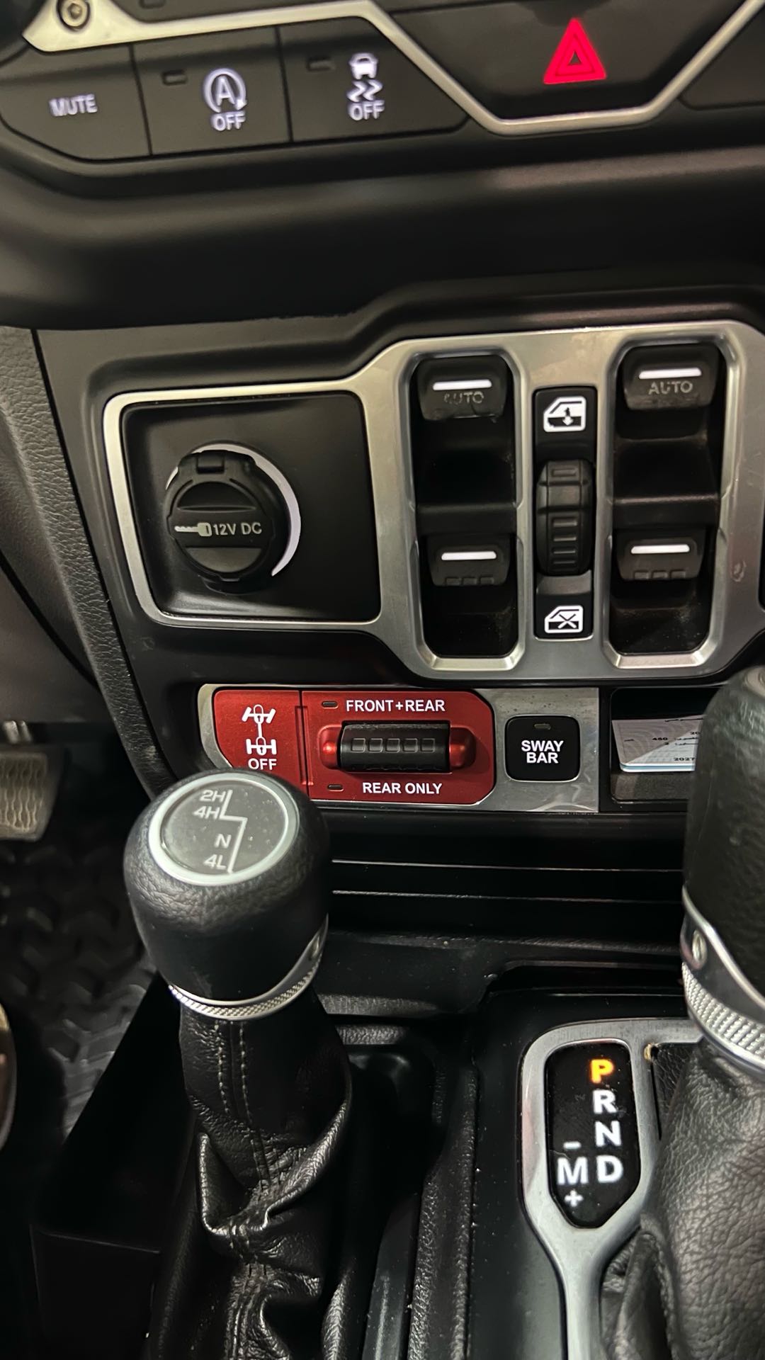 Car Image 2018 JEEP WRANGLER Rubicon