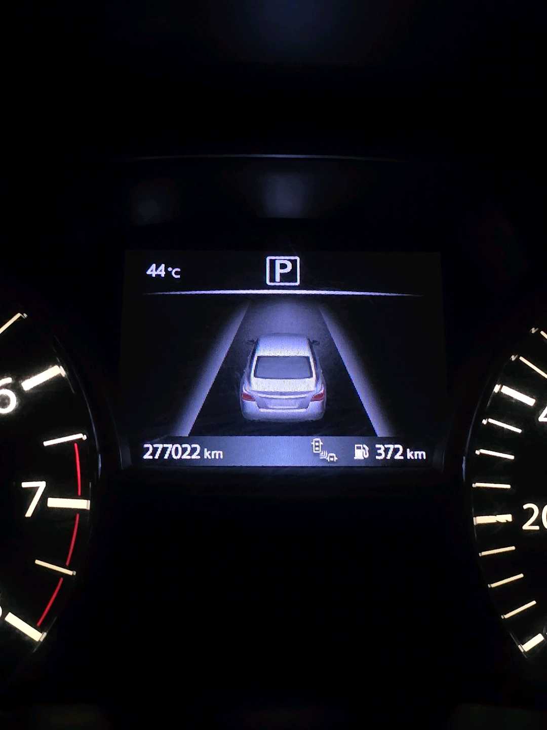 Car Image 2016 NISSAN ALTIMA SL