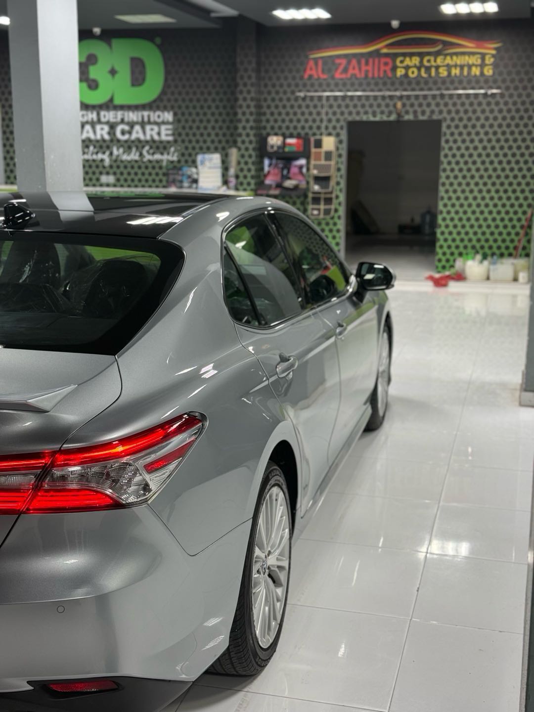 Car Image 2018 TOYOTA CAMRY XLE