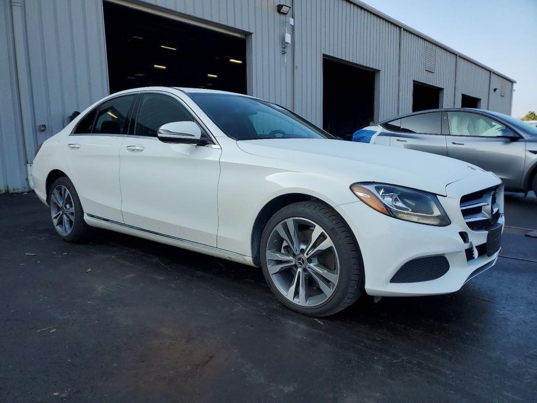 Car Image 2018 MERCEDES C Class