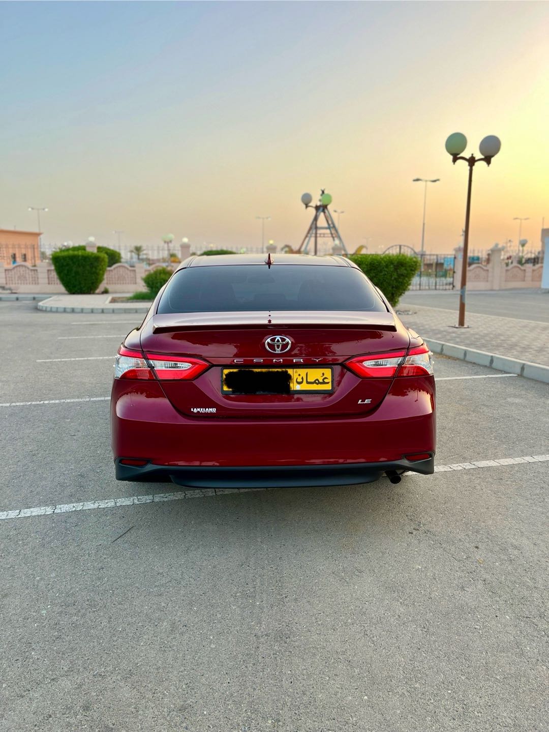 Car Image 2019 TOYOTA CAMRY LE