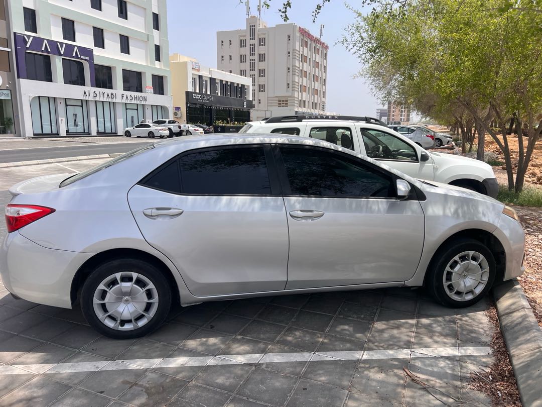 TOYOTA COROLLA 2016