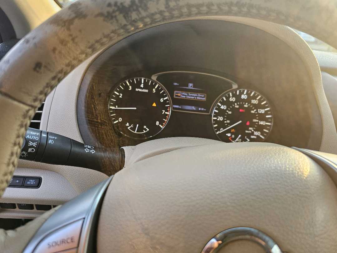 Car Image 2018 NISSAN ALTIMA SV