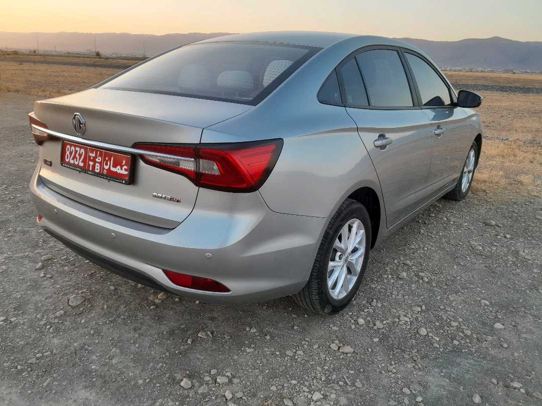 أم جي 5 2025
