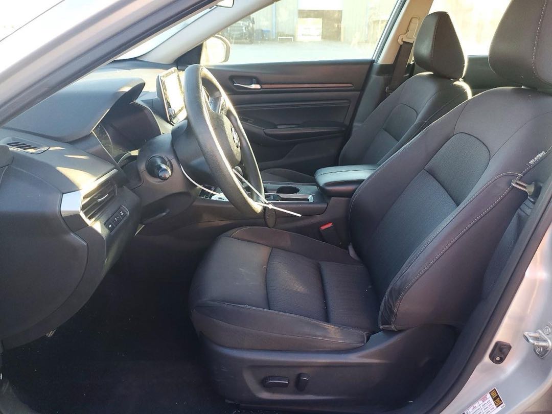 Car Image 2019 NISSAN ALTIMA