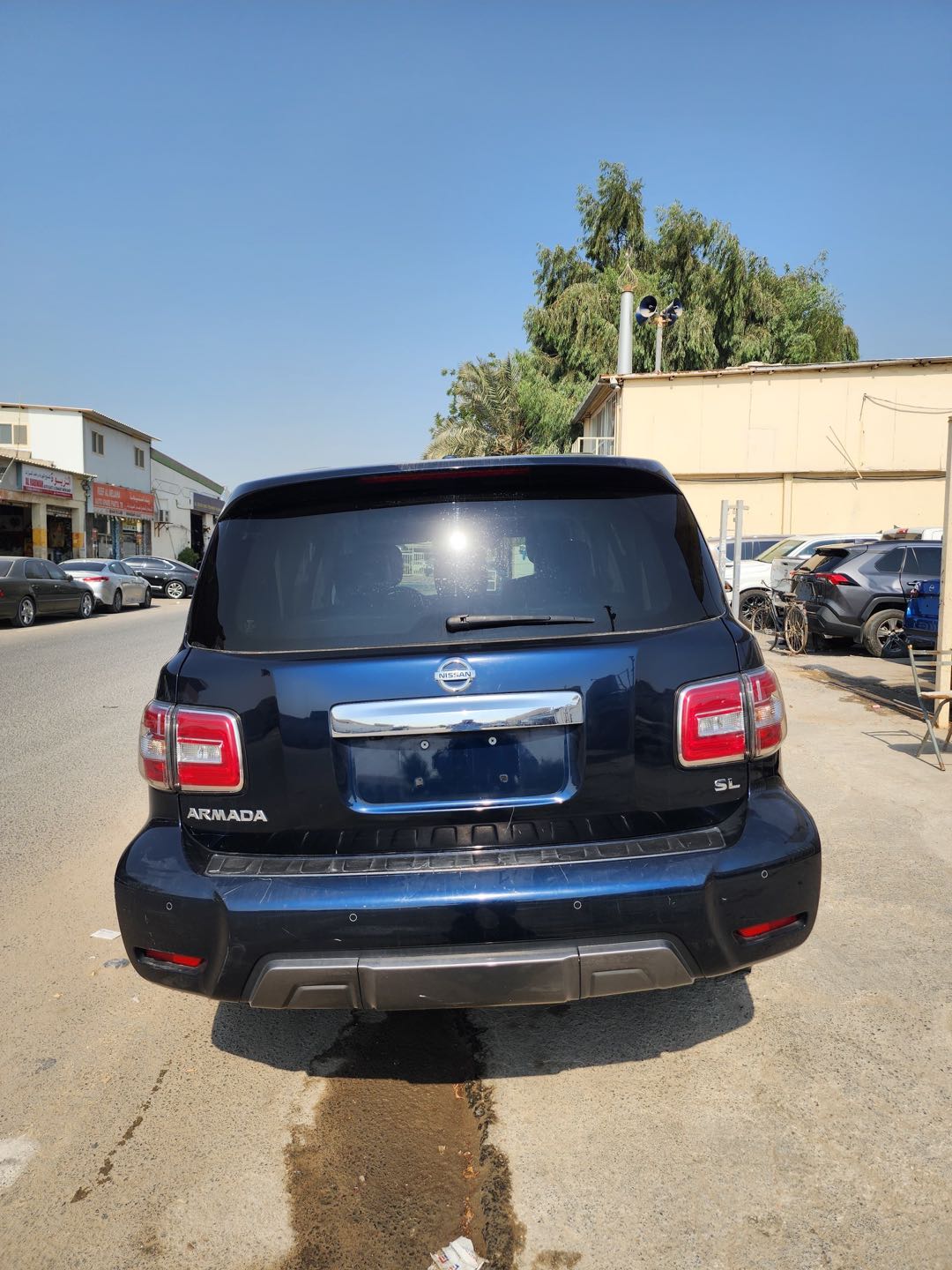 Car Image 2020 NISSAN ARMADA